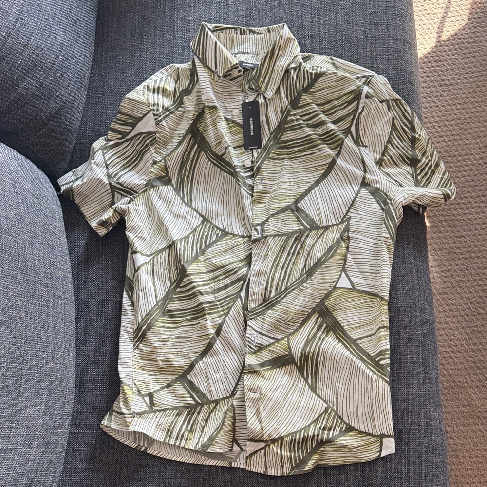 Express Green and White Leaf Pattern Shirt